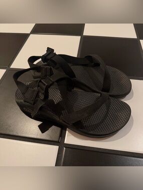 Black Chacos